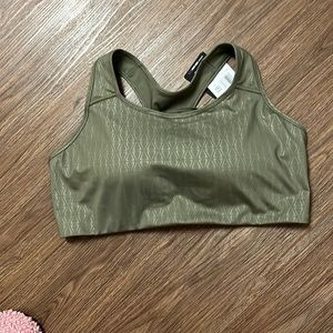 NIKE NWT DRI FIT SPORTS BRA 2X SAGE GREEN!